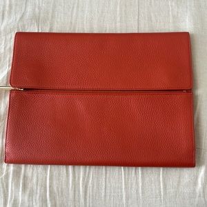 Cuyana tech carryall case in blood orange - like new condition